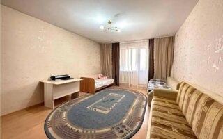 Продажа 2-комнатной квартиры, 75.1 м²