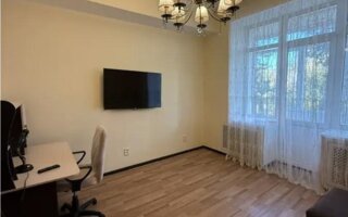 Продажа 2-комнатной квартиры, 56 м²