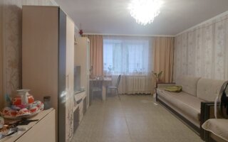 Продажа 4-комнатной квартиры, 81 м²