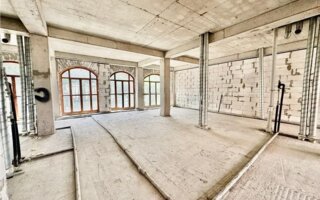 Продажа 4-комнатной квартиры, 170 м²