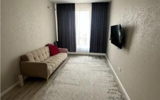 Продажа 1-комнатной квартиры, 38 м²