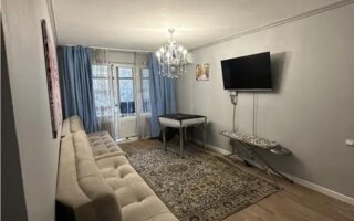 Продажа 3-комнатной квартиры, 56 м²