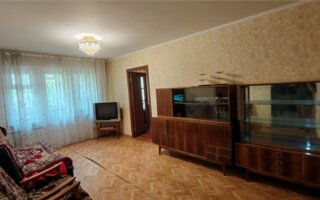 Продажа 3-комнатной квартиры, 56 м²