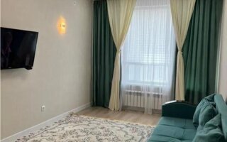 Продажа 1-комнатной квартиры, 38 м²
