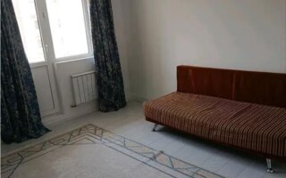 Продажа 1-комнатной квартиры, 37 м²