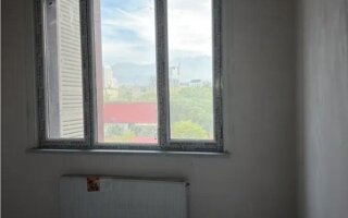 Продажа 2-комнатной квартиры, 65.2 м²