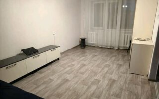 Продажа 1-комнатной квартиры, 32 м²