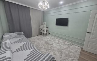 Продажа 1-комнатной квартиры, 42.8 м²