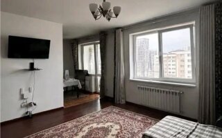 Продажа 3-комнатной квартиры, 94 м²