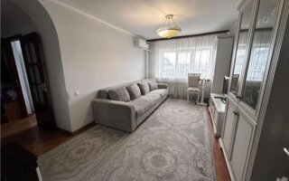 Продажа 4-комнатной квартиры, 75.5 м²