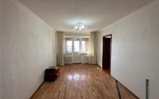 Продажа 3-комнатной квартиры, 57 м²