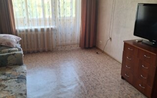Продажа 2-комнатной квартиры, 49.6 м²