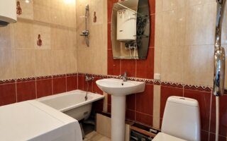 Продажа 3-комнатной квартиры, 56 м²