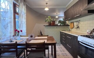 Продажа 6-комнатного дома, 229 м²