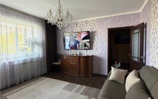 Продажа 4-комнатной квартиры, 82 м²