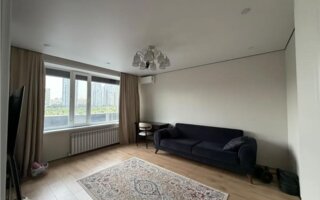 Продажа 2-комнатной квартиры, 55 м²