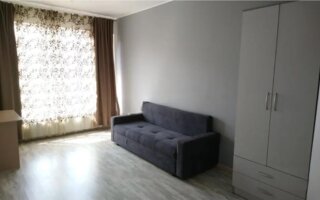 Продажа 1-комнатной квартиры, 37.2 м²