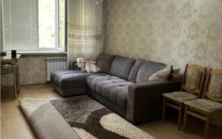 Продажа 3-комнатной квартиры, 65.4 м²