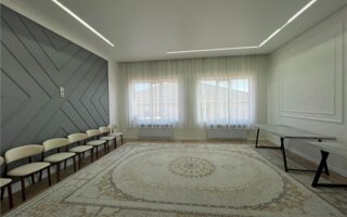 Продажа 5-комнатного дома, 203.6 м²