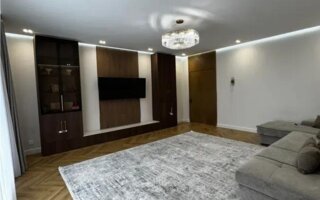 Продажа 3-комнатной квартиры, 127 м²