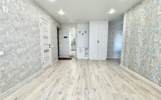 Продажа 3-комнатной квартиры, 62 м²