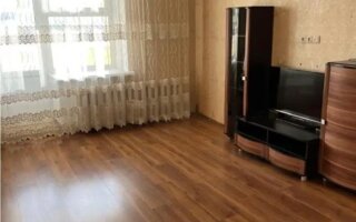 Продажа 2-комнатной квартиры, 68.5 м²