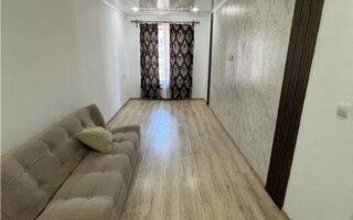 Продажа 2-комнатной квартиры, 57 м²