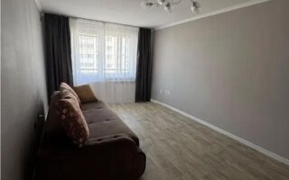 Продажа 3-комнатной квартиры, 90 м²