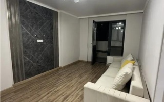 Продажа 3-комнатной квартиры, 49 м²