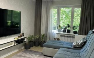 Продажа 3-комнатной квартиры, 59.8 м²