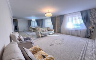 Продажа 6-комнатной квартиры, 280 м²