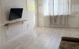 Продажа 1-комнатной квартиры, 45 м²