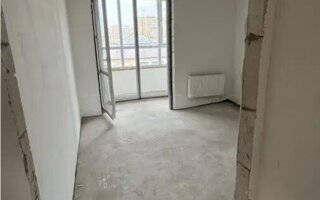 Продажа 2-комнатной квартиры, 65.8 м²