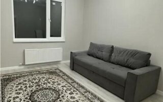 Продажа 1-комнатной квартиры, 37 м²