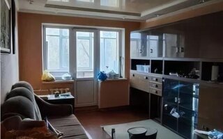 Продажа 3-комнатной квартиры, 54 м²