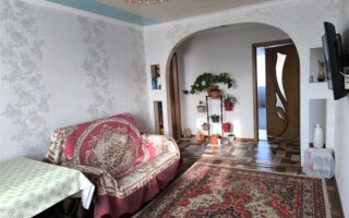 Продажа 4-комнатной квартиры, 85 м²