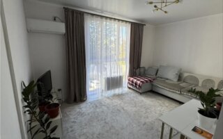 Продажа 3-комнатной квартиры, 63.2 м²