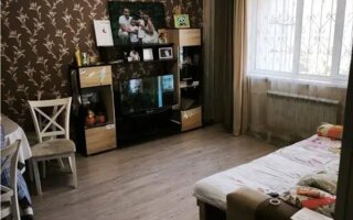 Продажа 1-комнатной квартиры, 41.6 м²