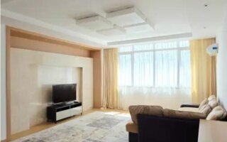 Продажа 3-комнатной квартиры, 97.4 м²