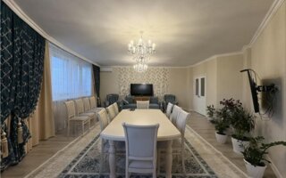 Продажа 4-комнатной квартиры, 145 м²