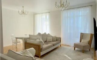 Продажа 3-комнатной квартиры, 87 м²