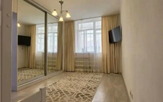Продажа 1-комнатной квартиры, 38.2 м²