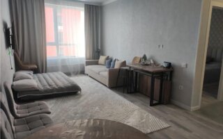 Продажа 2-комнатной квартиры, 42.4 м²