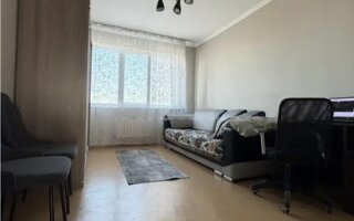 Продажа 2-комнатной квартиры, 62.7 м²