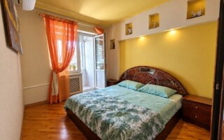 Продажа 3-комнатной квартиры, 65 м²