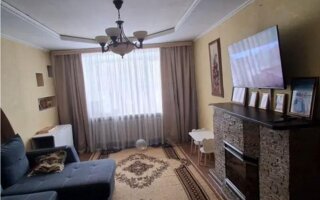 Продажа 3-комнатной квартиры, 56 м²