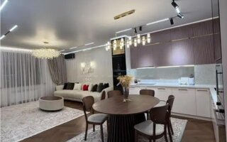 Продажа 2-комнатной квартиры, 92.8 м²