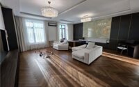 Продажа 5-комнатной квартиры, 249 м² в Астане