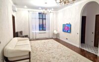 Продажа 4-комнатной квартиры, 90 м² в Караганде