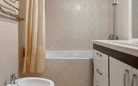 Продажа 2-комнатной квартиры, 74 м² в Алматы - фото 3